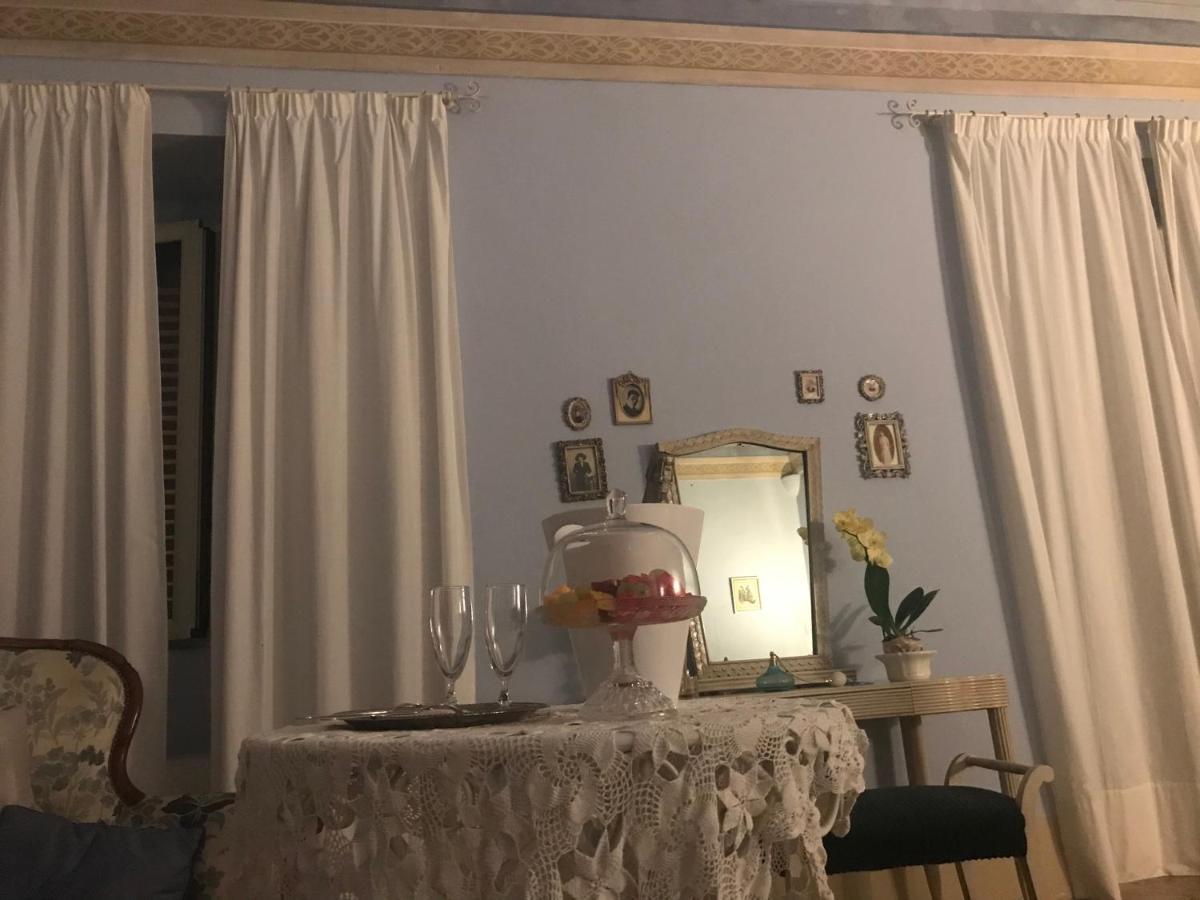 לינה וארוחת בוקר Rosciano  Palazzo De Fabritiis מראה חיצוני תמונה